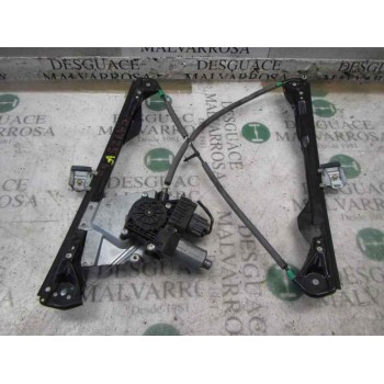 ELEVALUNAS DELANTERO DERECHO 