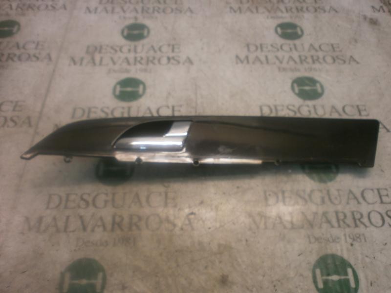 Recambio de maneta interior trasera derecha para ssangyong rexton rx 270 full referencia OEM IAM   