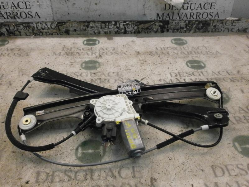 Recambio de elevalunas delantero derecho para bmw serie 5 touring (e61) 530d referencia OEM IAM 51337184384  