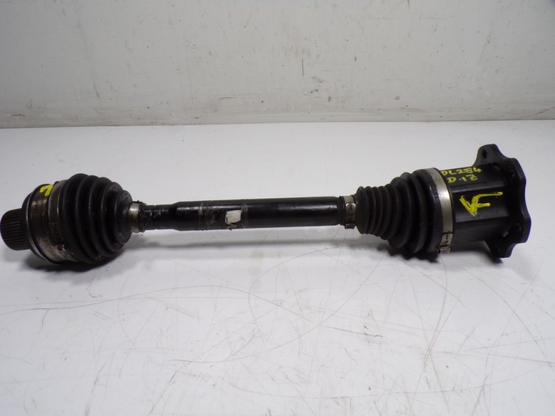 Recambio de transmision izquierda para porsche macan (typ ) base referencia OEM IAM 95B407271D  