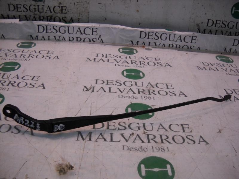 Recambio de brazo limpia delantero derecho para mg mg zs zs 120 referencia OEM IAM   