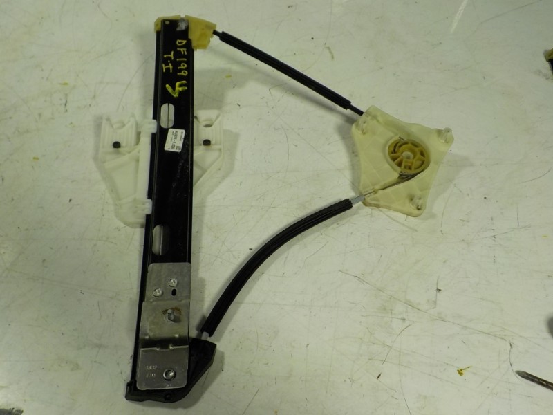 Recambio de elevalunas trasero izquierdo para audi a1 sportback (gba) 1.0 tfsi referencia OEM IAM 82G839461 82G839461 