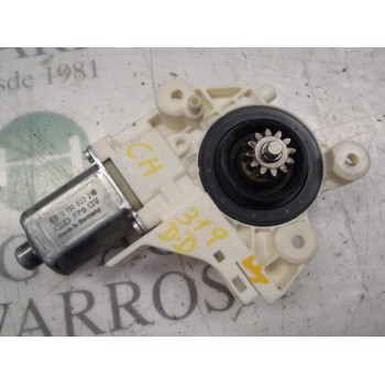 MOTOR ELEVALUNAS DELANTERO DERECHO 