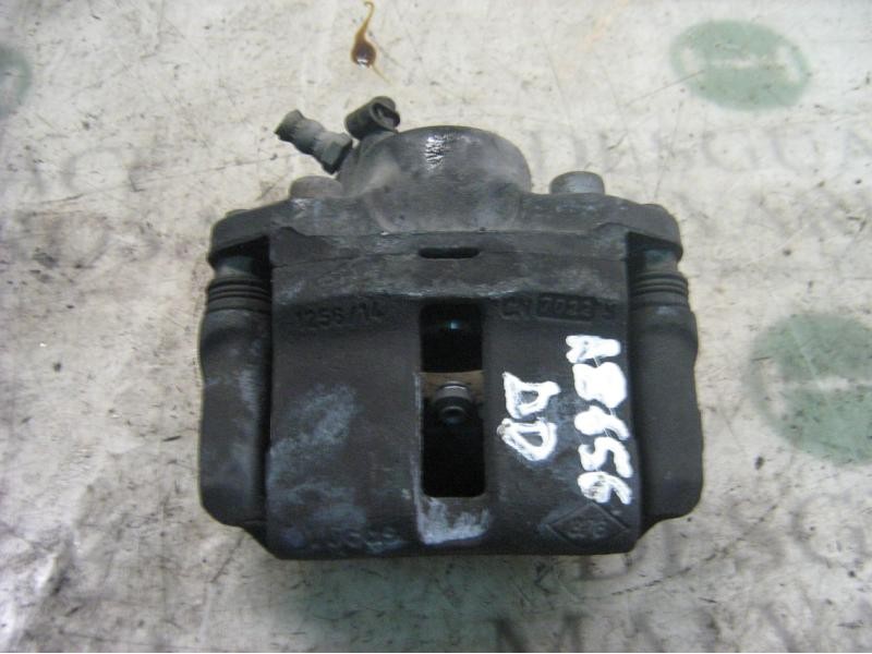 Recambio de pinza freno delantera derecha para renault megane i berlina hatchback (ba0) 1.6e alize referencia OEM IAM   