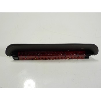 PILOTO TRASERO CENTRAL 63257145665 63259466199 