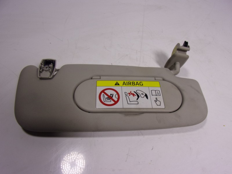 Recambio de parasol derecho para mini mini (f56) 1.5 12v turbodiesel referencia OEM IAM 51167382102  