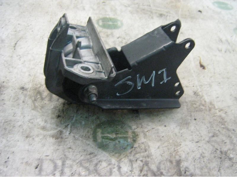 Recambio de soporte motor para renault megane i berlina hatchback (ba0) 1.6e alize referencia OEM IAM   
