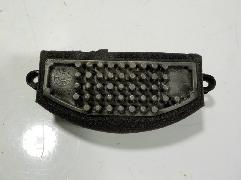 Recambio de resistencia calefaccion para bmw serie 2 gran tourer (f46) 2.0 16v turbodiesel referencia OEM IAM 64117952061 641193