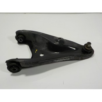 BRAZO SUSPENSION INFERIOR DELANTERO DERECHO 545006623R 