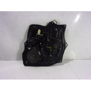 ELEVALUNAS TRASERO DERECHO GS1D72590A D6515858X CM012030