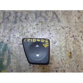 MANDO ELEVALUNAS DELANTERO IZQUIERDO 735450601 