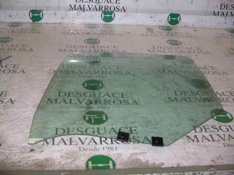 Recambio de cristal puerta trasero izquierdo para renault clio ii fase i (b/cbo) 1.4 alize referencia OEM IAM   