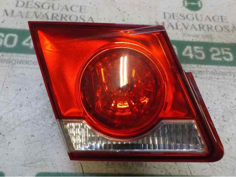 Recambio de piloto trasero izquierdo interior para chevrolet cruze 2.0 diesel cat referencia OEM IAM 95130772  