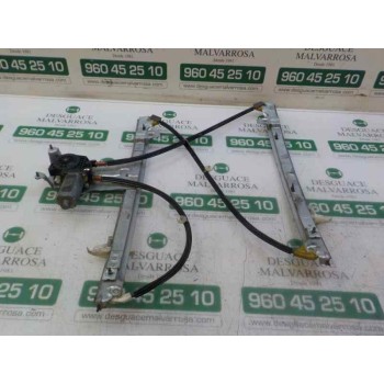 ELEVALUNAS DELANTERO DERECHO 