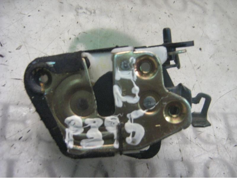 Recambio de cerradura puerta trasera izquierda para kia joice ls referencia OEM IAM 81410M2000  