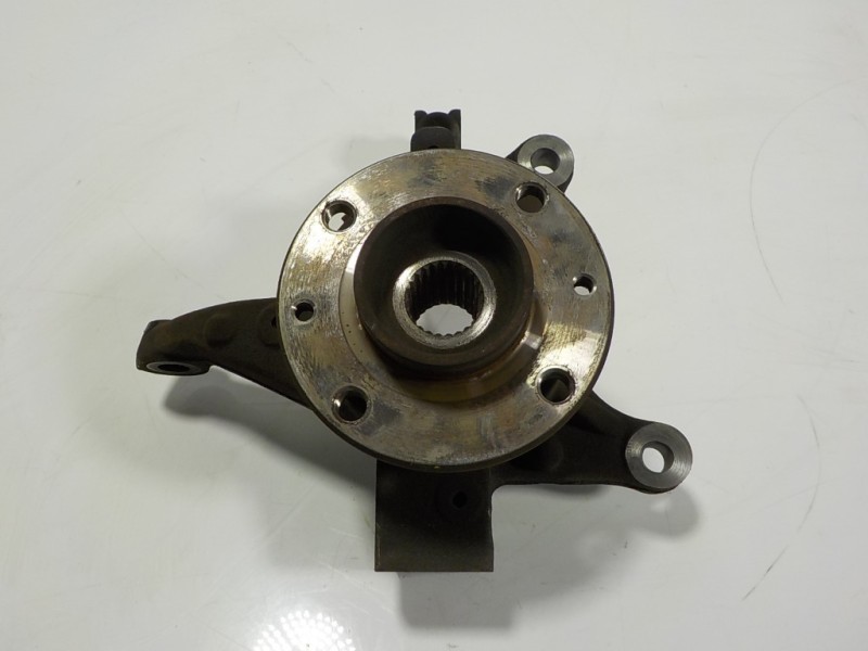 Recambio de mangueta delantera derecha para dacia dokker express 1.5 dci diesel fap cat referencia OEM IAM 400143629R  