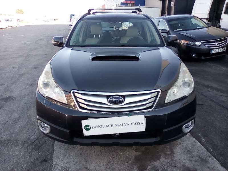 subaru legacy kombi/outback b14 del año 2010
