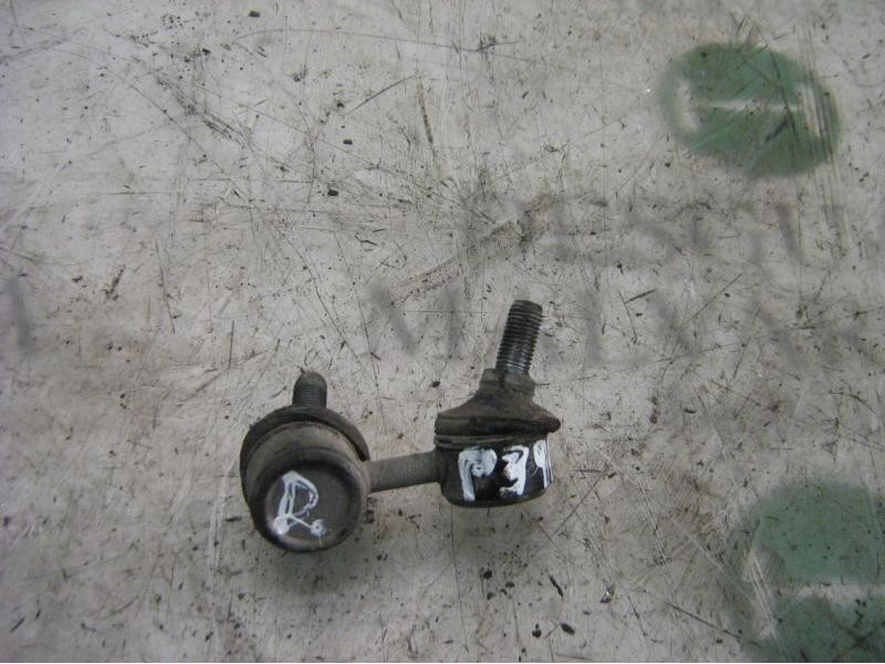 Recambio de tirante delantero derecho para kia joice ls referencia OEM IAM 54840M2000  