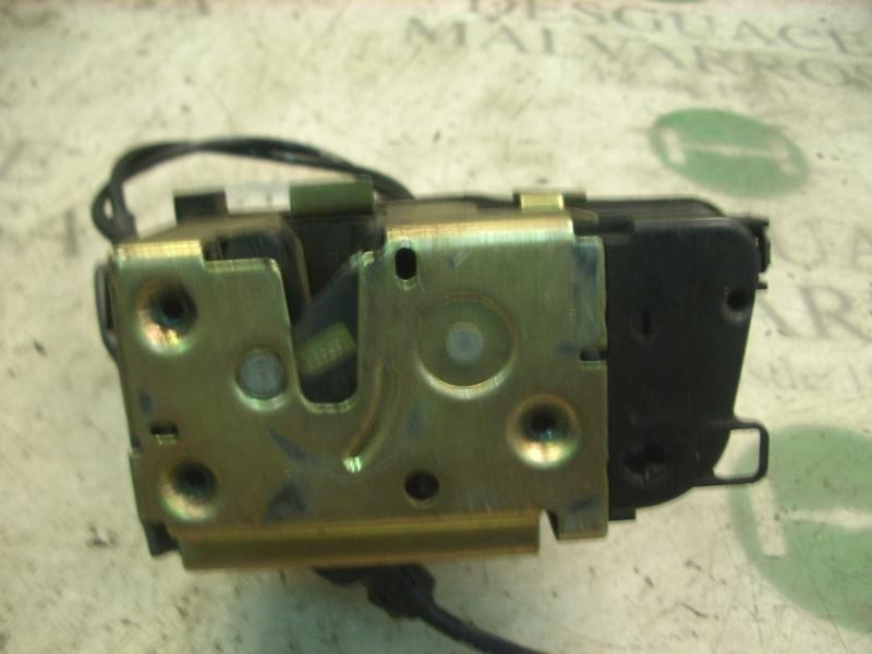 Recambio de cerradura puerta trasera derecha para renault scenic ii authentique referencia OEM IAM   