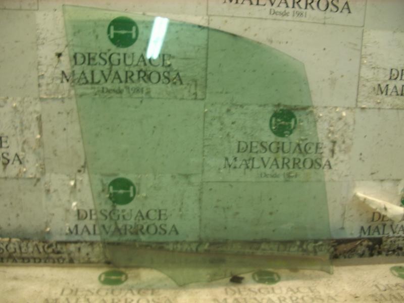 Recambio de cristal puerta delantero derecho para renault scenic ii authentique referencia OEM IAM   