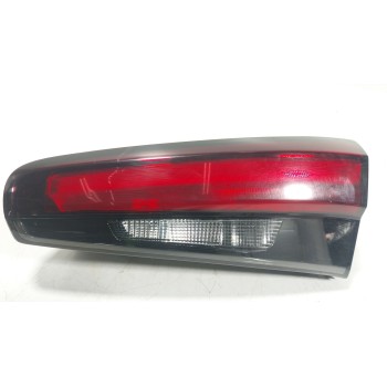 PILOTO TRASERO DERECHO INTERIOR 52157302 3202001838 