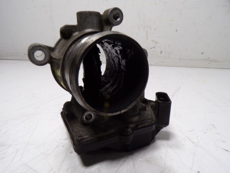 Recambio de caja mariposa para volkswagen golf vi (5k1) gtd referencia OEM IAM 03L128063AC 03L128063R 