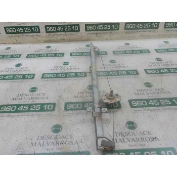 ELEVALUNAS DELANTERO DERECHO 