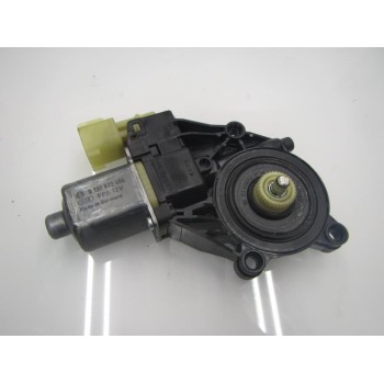 MOTOR ELEVALUNAS DELANTERO IZQUIERDO 