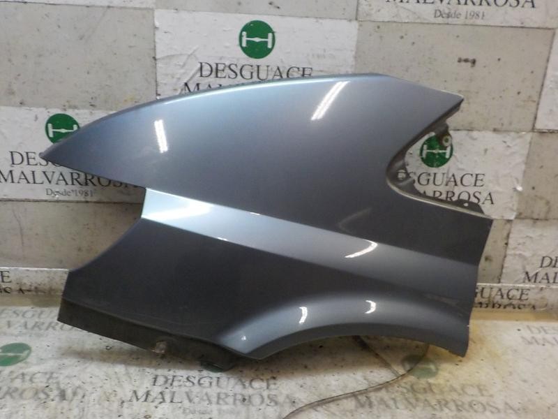 Recambio de aleta delantera izquierda para ford transit mod. 2000 combi 2.4 tde cat referencia OEM IAM   