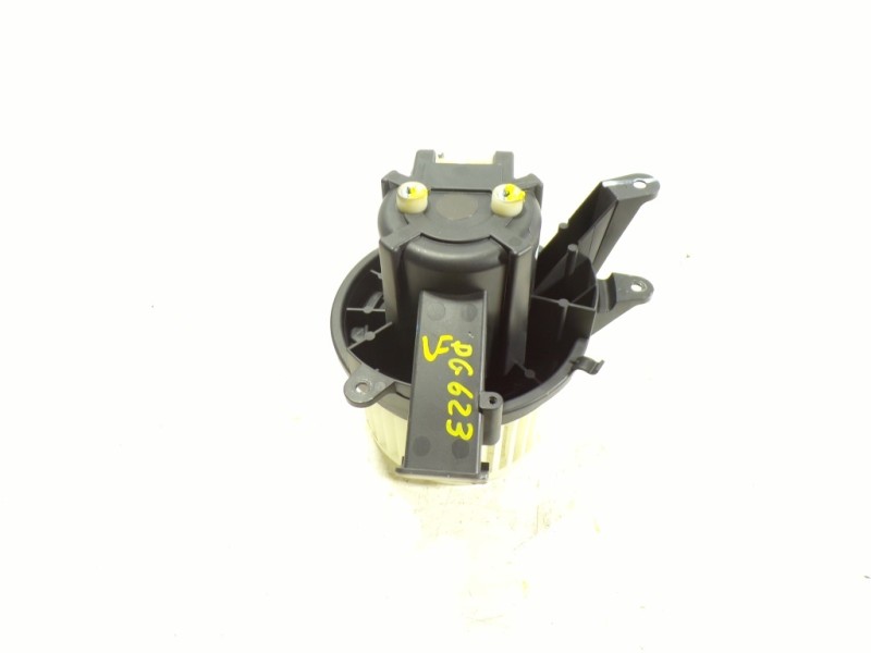 Recambio de motor calefaccion para jeep compass ii 2.0 m-jet cat referencia OEM IAM   