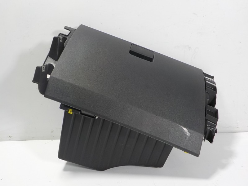 Recambio de guantera para renault master iv 2.3 dci diesel fap energy cat referencia OEM IAM  685006535R 