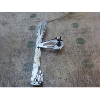 ELEVALUNAS TRASERO DERECHO 