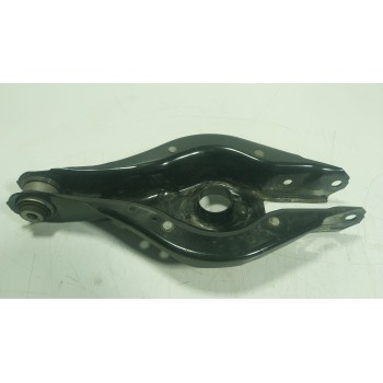 BRAZO SUSPENSION INFERIOR TRASERO DERECHO 33326886448 688644805 