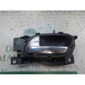 MANETA INTERIOR DELANTERA IZQUIERDA 