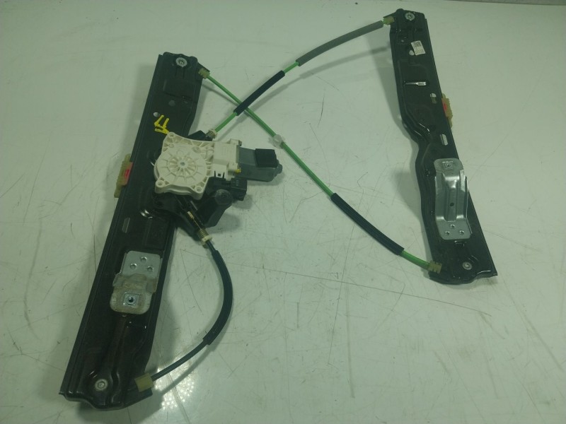 Recambio de elevalunas delantero derecho para jaguar f-pace (x761) 2.0 td4 awd referencia OEM IAM T4A14107 HK8323200AE 