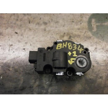 MOTOR APERTURA TRAMPILLAS CLIMATIZADOR 64119321034 