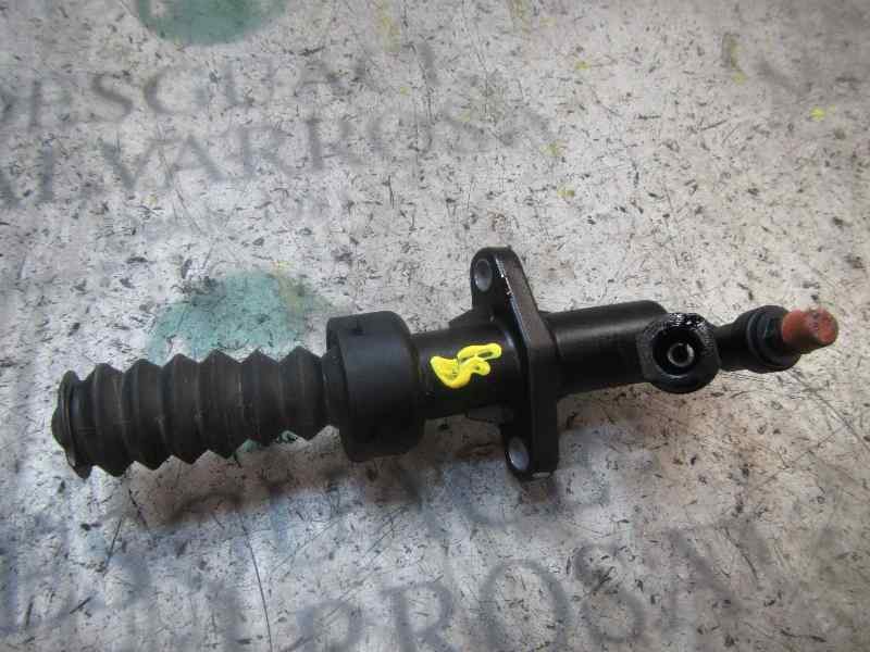 Recambio de bombin embrague para peugeot 5008 premium referencia OEM IAM   