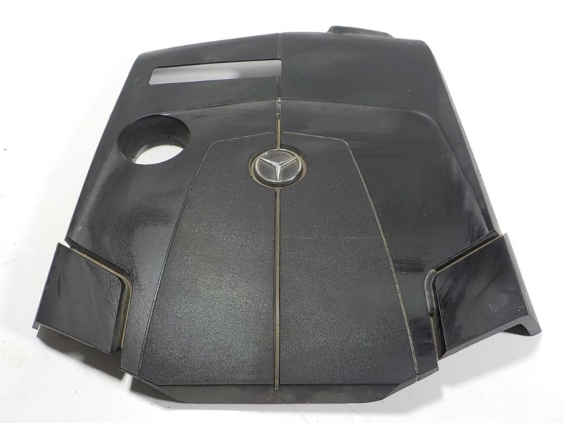 Recambio de tapa motor para mercedes-benz clase c (w204) coupe 1.6 cat referencia OEM IAM A2740100067 A2740100067 