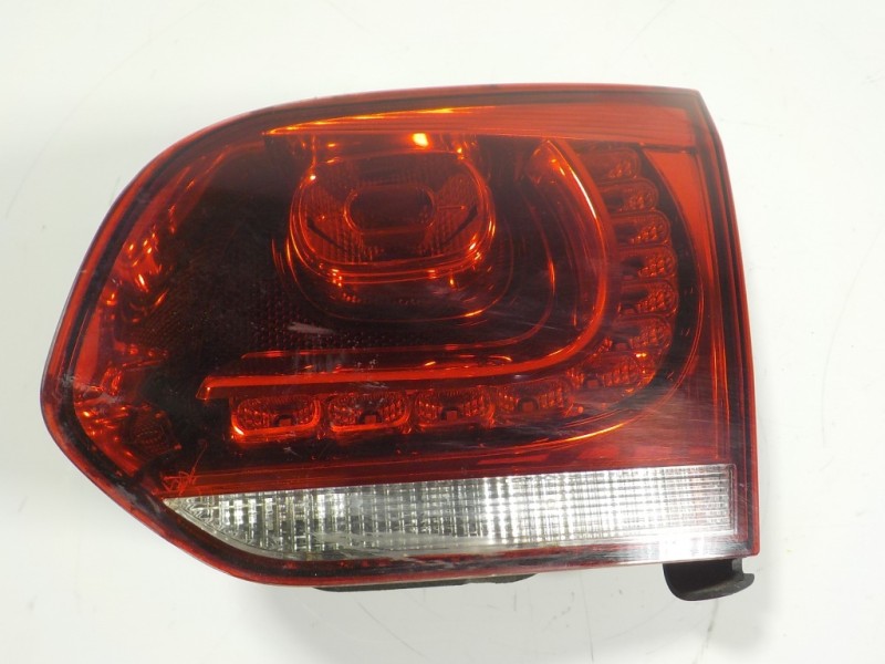 Recambio de piloto trasero derecho interior para volkswagen golf vi (5k1) gtd referencia OEM IAM 5K0945094AF  