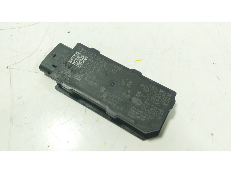 Recambio de modulo electronico para cupra formentor (km7, kmp) 1.5 tsi referencia OEM IAM 5WA962133G 5WA962133G 