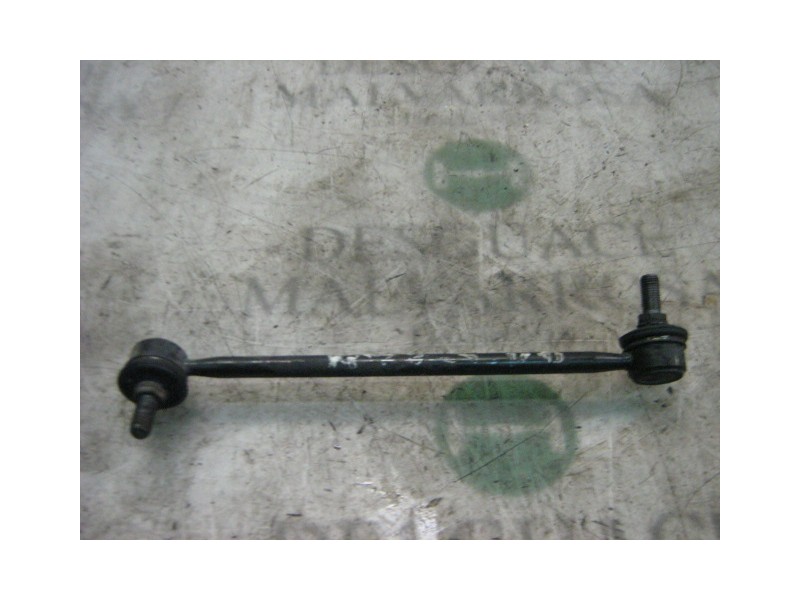 Recambio de tirante delantero derecho para kia cerato 2.0 ex crdi berlina (4-ptas.) referencia OEM IAM   