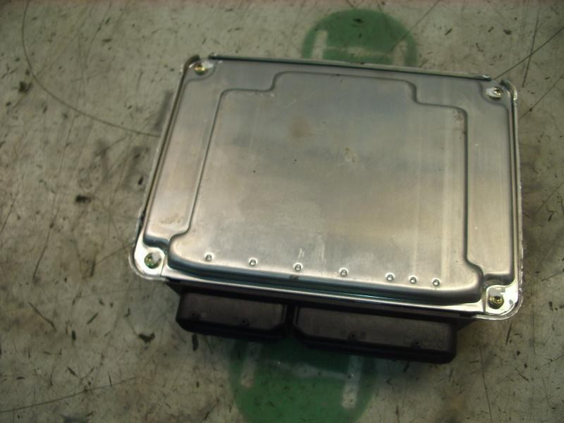 Recambio de centralita motor uce para audi a4 berlina (b5) 1.9 tdi referencia OEM IAM   