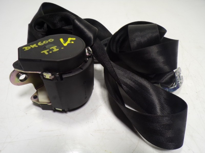 Recambio de cinturon seguridad trasero izquierdo para audi a4 ber. (b8) 2.0 16v tdi referencia OEM IAM 8K0857805RV04 621421000 