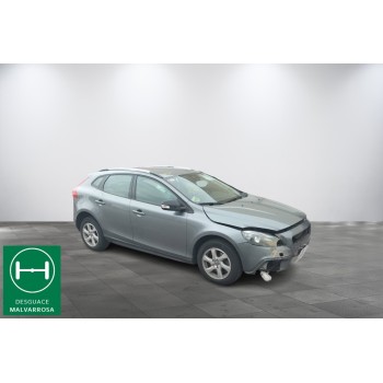 VOLVO V40 CROSS COUNTRY
