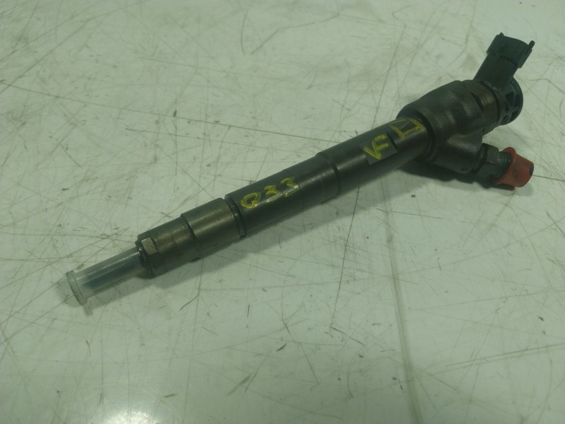 Recambio de inyector para jaguar f-pace (x761) 2.0 td4 awd referencia OEM IAM AJ813375 G4D39K546AA 