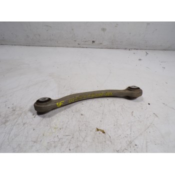 BRAZO SUSPENSION SUPERIOR TRASERO DERECHO A2043502206 