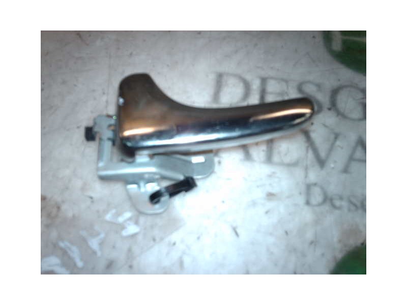 Recambio de maneta interior delantera izquierda para volvo s40 berlina 2.0 t referencia OEM IAM   