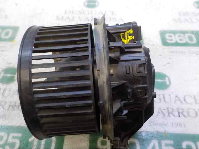 Recambio de motor calefaccion para ford fiesta (cb1) 1.25 16v cat referencia OEM IAM 1790329  