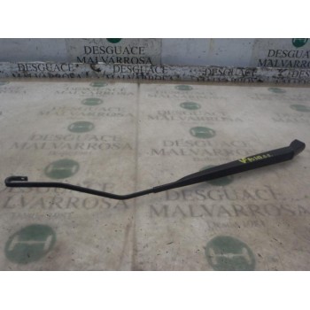 BRAZO LIMPIA DELANTERO DERECHO 