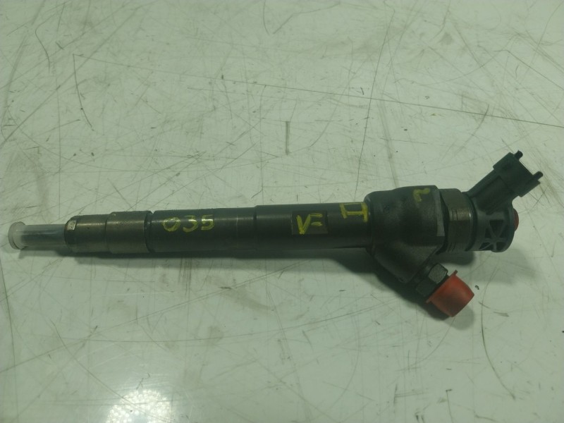 Recambio de inyector para jaguar f-pace (x761) 2.0 td4 awd referencia OEM IAM AJ813375 G4D39K546AA 